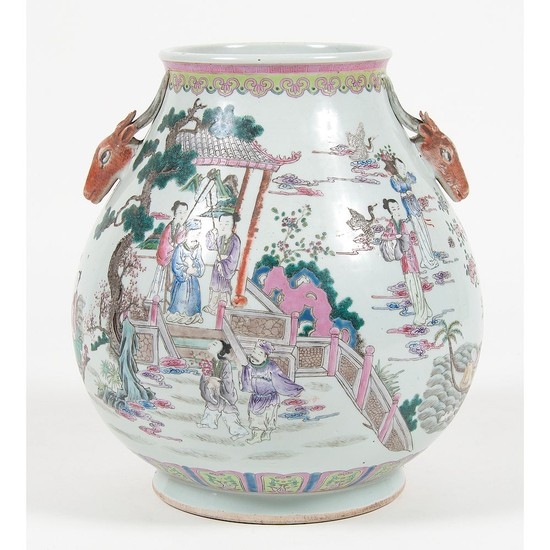 Chinese Qing Dynasty Hu-form Vase