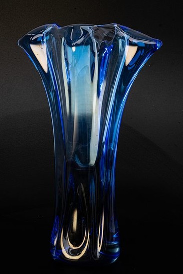 Chřibská (Sklo Union) - Massive "Axe Head" Vase - Height 29 cm - Glass