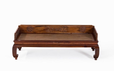 Daybed LUOHANCHUANG - Elm wood - China - Qing Dynasty (1644-1911)