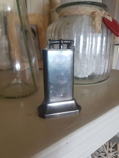 Dunhill - Table lighter