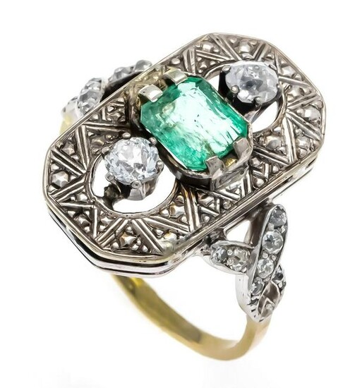 Emerald-alt-cut diamond ring