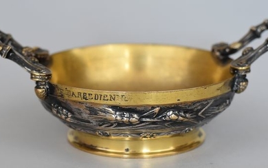 F. Barbedienne - Cup - Bronze double patina, gold and silver - Late 19th century