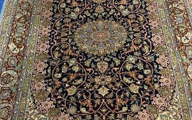 Fine Hand Knoted Persian Tabriz Rug 6x8 ft #13