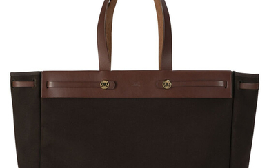 Hermès, sac Herbag Cabas en cuir brun lisse, année 2002, 2 housses interchangeables en toile brune, 30x40 et 20x40 cm
