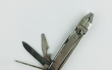 L'Electric French multifunction penknife
