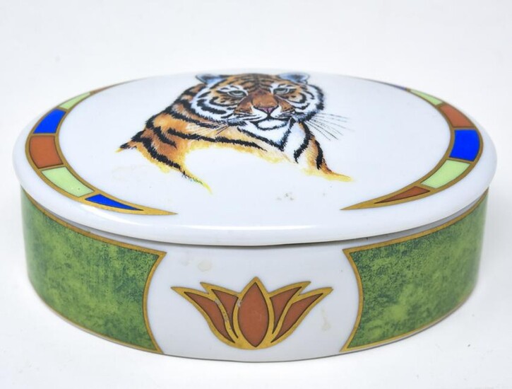 Lynn Chase Porcelain Decorative Table Box