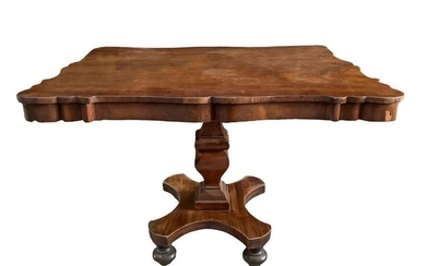 Mahogany feather table with scalloped top, nineteenth
