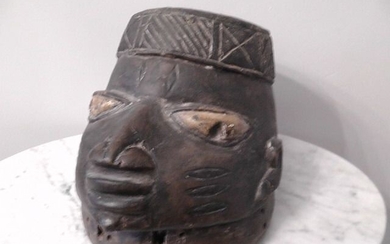 Mask - Wood - Masque heaume - Yoruba - Nigeria