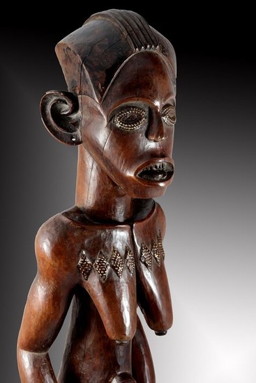 Masterful reliquary - Hardwood, brass - eyema o byeri - Fang-Mabea - Southern Cameroon