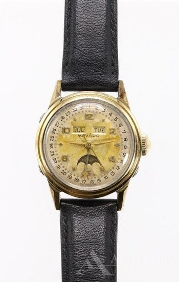 Movado Moonphase Triple Date Wrist Watch