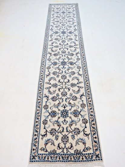 Nain Neu Fein mit Top Qualität - Carpet - 395 cm - 79 cm
