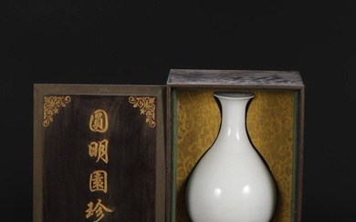 Old Collection Ming Yongle Sweet White Glaze Carved Dragon Pattern Large Jade Huchun Vase