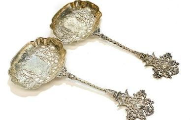 Pair Spanish Silver Bon Bon Spoons, Armorial Crest