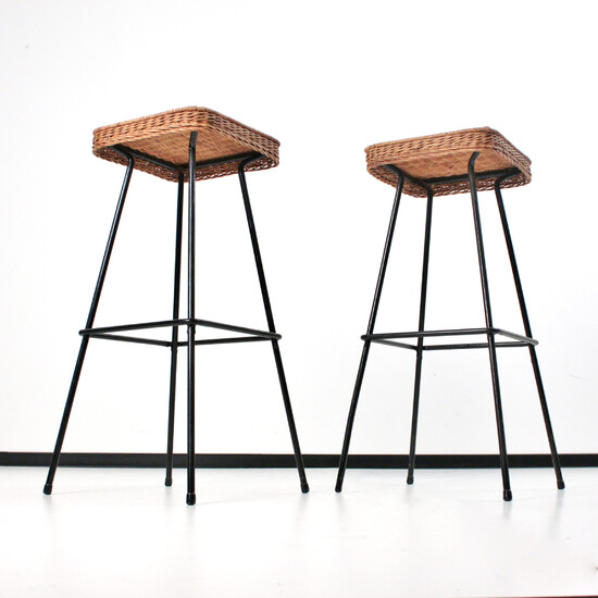 Pair of bar stools from the 1950s/60s by Müller Boulevard Möbel, Munich.