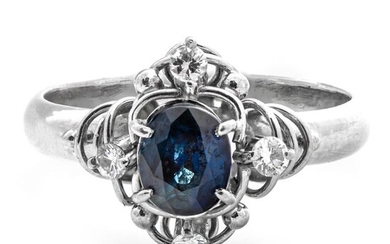 Platinum - Ring - 0.74 ct Sapphire - 0.12 ct Diamonds - No Reserve Price