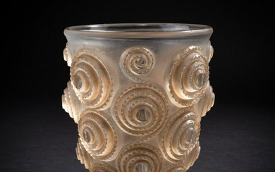 René Lalique, 'Spirals' vase, 1930