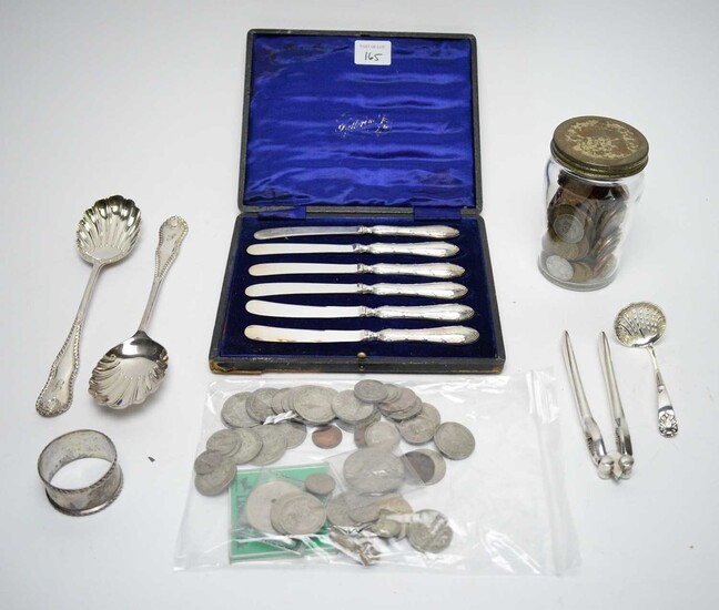 Silver and collectors' items including a cased set of silver-handed tea knives