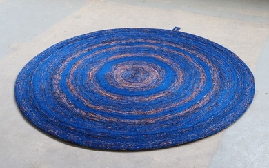 Simone Post - Carpet