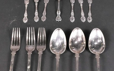 Six Wallace Sterling Silver Butter Spreaders