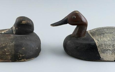 TWO MICHIGAN DECOYS 20th Century Lengths 16” and 11”.