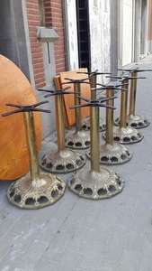 Table, Eight heavy dinner / patio table feet gilt metal, 1930s - Gilded Metal
