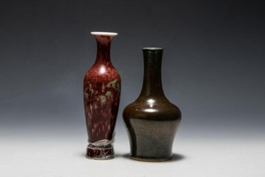 Tea Dust Glaze Vase & Peach Bloom Vase w/ Stand
