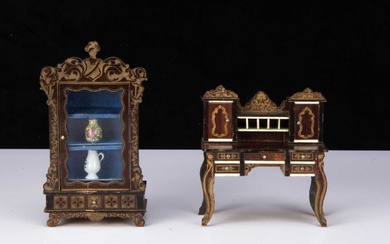 Two Waltershausen-type gilt-transfer dolls’ house furniture