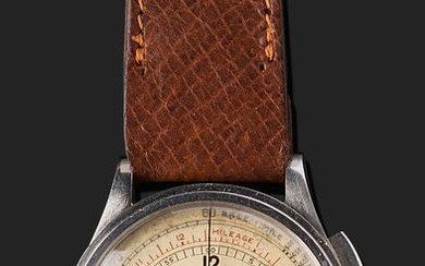 UNIVERSAL Beau chronographe bracelet en acier. Boîtier... - Lot 65 - Christophe Joron Derem