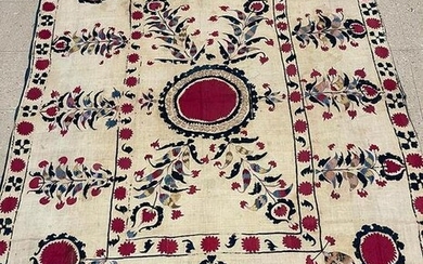 Vintage Suzani Embroidery 5'0'' X 7'0''