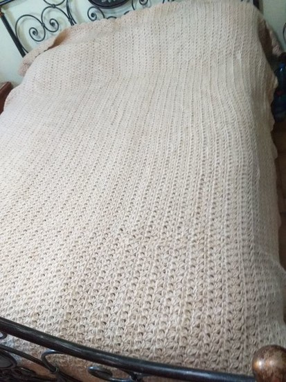 bedspread (1) - Romanesque Style - Wool