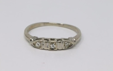 14Kt Vintage Diamond Ring