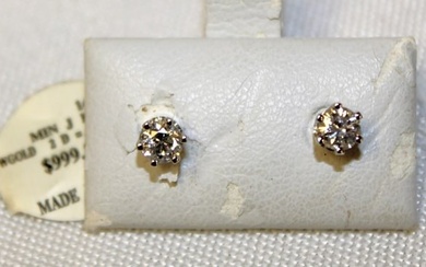 14kt white gold natural half carat diamond earrings