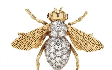 18KT Gold and Diamond Bee Brooch, Italy