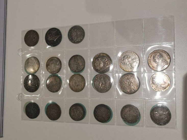 21 silver tokens from the 17th to the 19th century: Academy