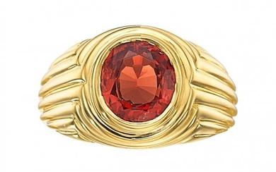55066: Burma Spinel, Gold Ring, Carvin French The ring