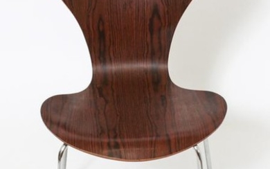 Arne Jacobsen for Fritz Hansen Series 7 Chair