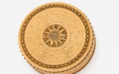 BOITE de forme circulaire en or jaune (750 millièm…