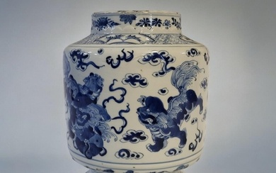 A 19TH CENTURY CHINESE BLUE AND WHITE PORCELAIN BASE Hand pa...