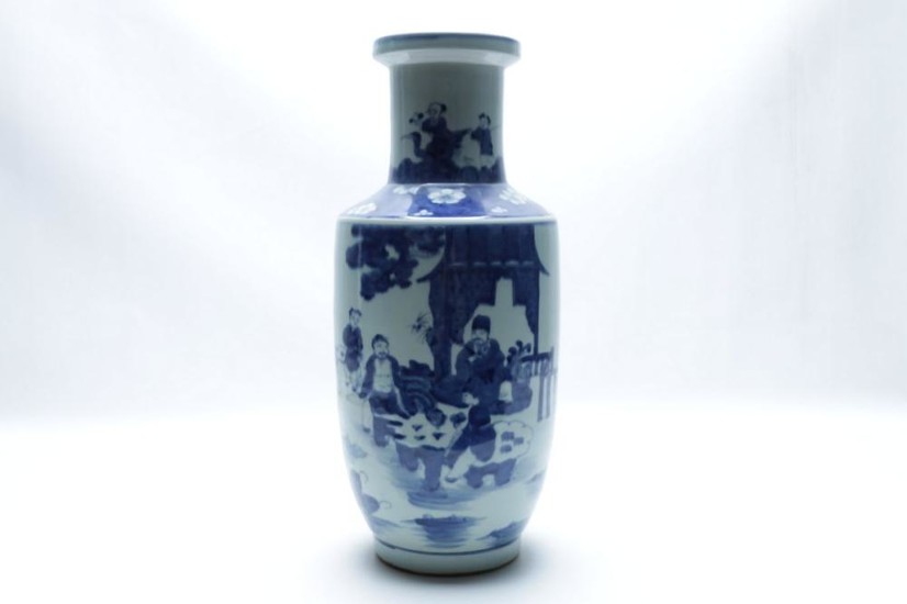 A Blue and White Chinese Baluster Vase (H 43cm)