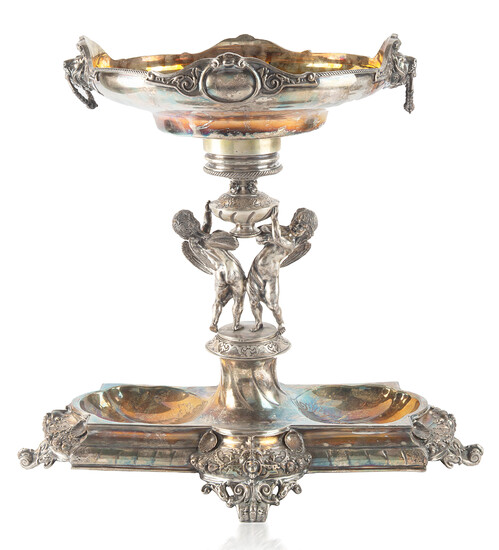 A GERMAN SILVER SERVING TRAY, LATE 19TH CENTURY