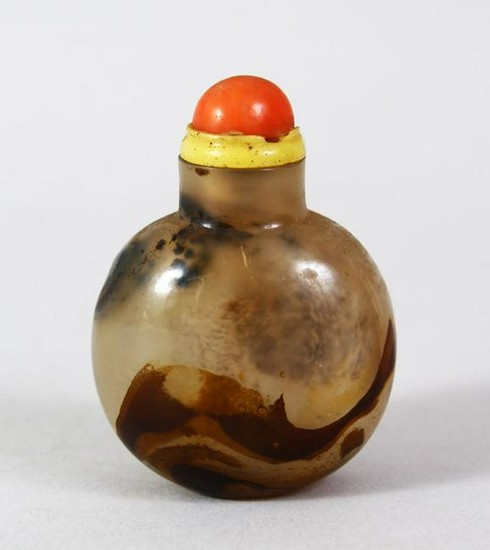 A GOOD 19TH / 20TH CENTURY CHINESE CARVED AGATE SNUFF