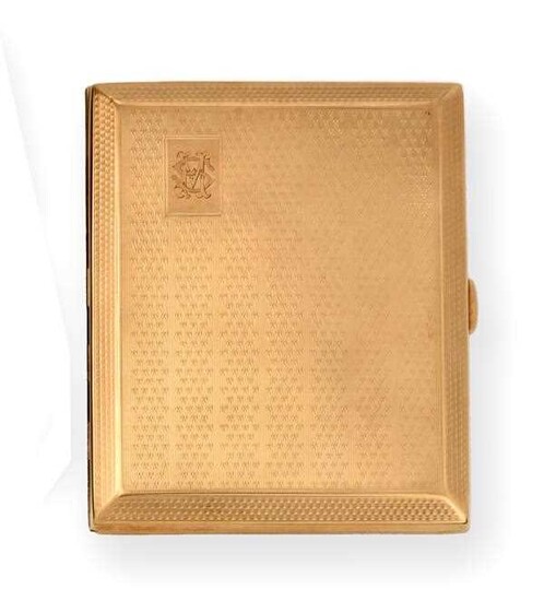 A George V Gold Cigarette-Case, by John Henry Wynn,...