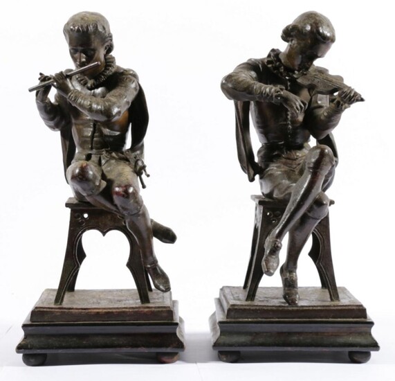 A Good Pair of Spelter Figures of Seated Violin & Flute Players H: 37cm
