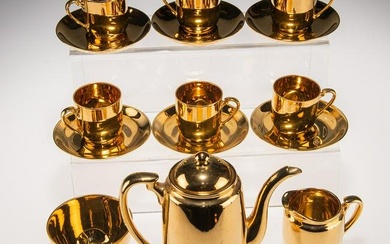 A JAPANESE NORITAKE PORCELAIN GILT COFFEE SET FOR SIX PERSONS