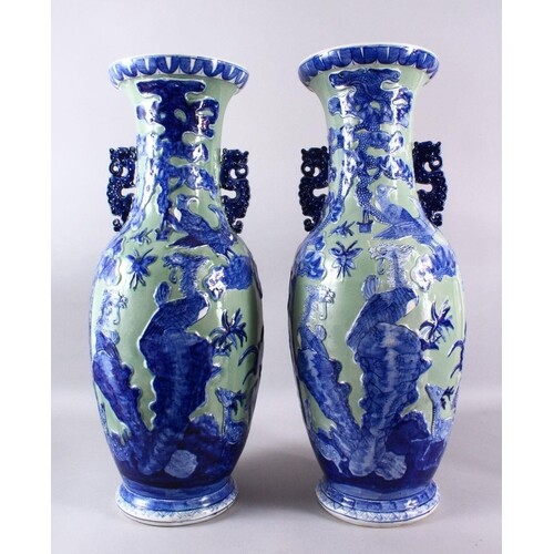 A LARGE PAIR OF 19TH / 20TH CHINESE CENTURY CELADON BLUE & W...