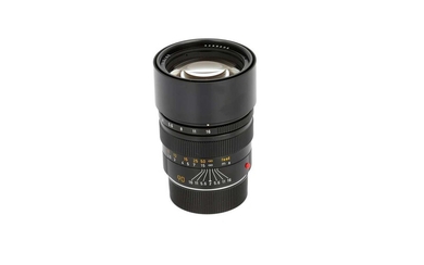 A Leitz Summicron-M f/2 90mm Lens
