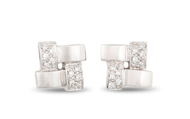 A PAIR OF DIAMOND CLUSTER EARRINGS, mounted in 9ct white gol...