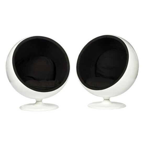 A Pair of Mid-Century Modern Fiberglass Egg Chairs