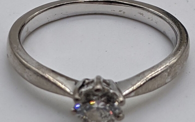 An 18ct white gold and diamond ring, 0.33cts, 4g,...