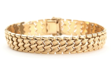 NOT SOLD. An Italian 18k gold bracelet. L. 20 cm. Weight app. 24.5 g. –...
